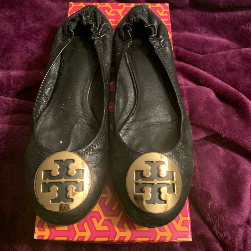 Authentic Tory Burch Reva flats size 7.5